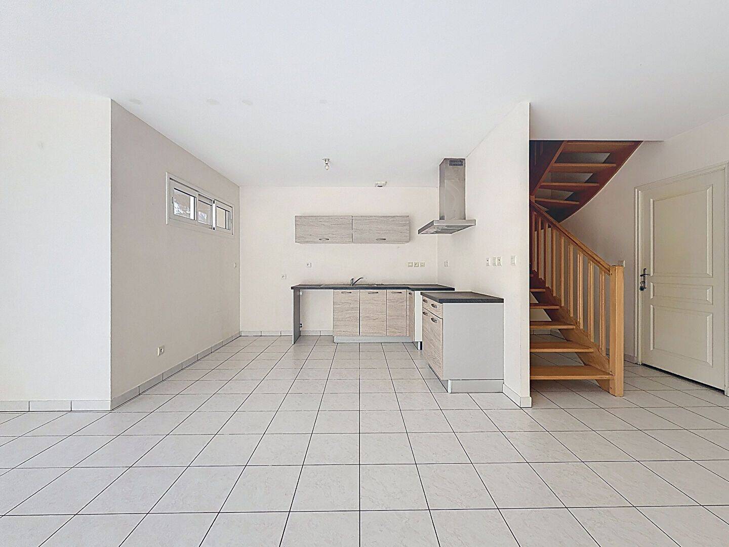 Maison 5 pièces 105 m² · à Angers · 104,6 m² · 299 500 €