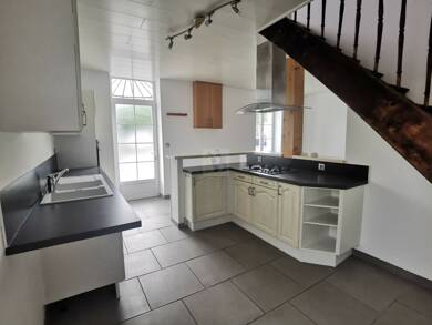 Maison de ville à louer 675 € 3 pièces 2 chambres 69,7 m² Foch Ruelle sur Touvre 16600
