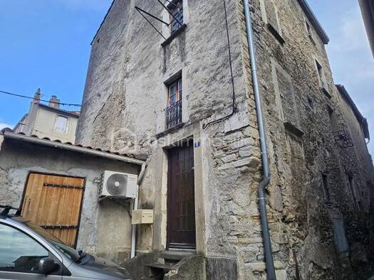 Immeuble à vendre 95 000 € 250 m² Saint-Pons-de-Thomières 34220