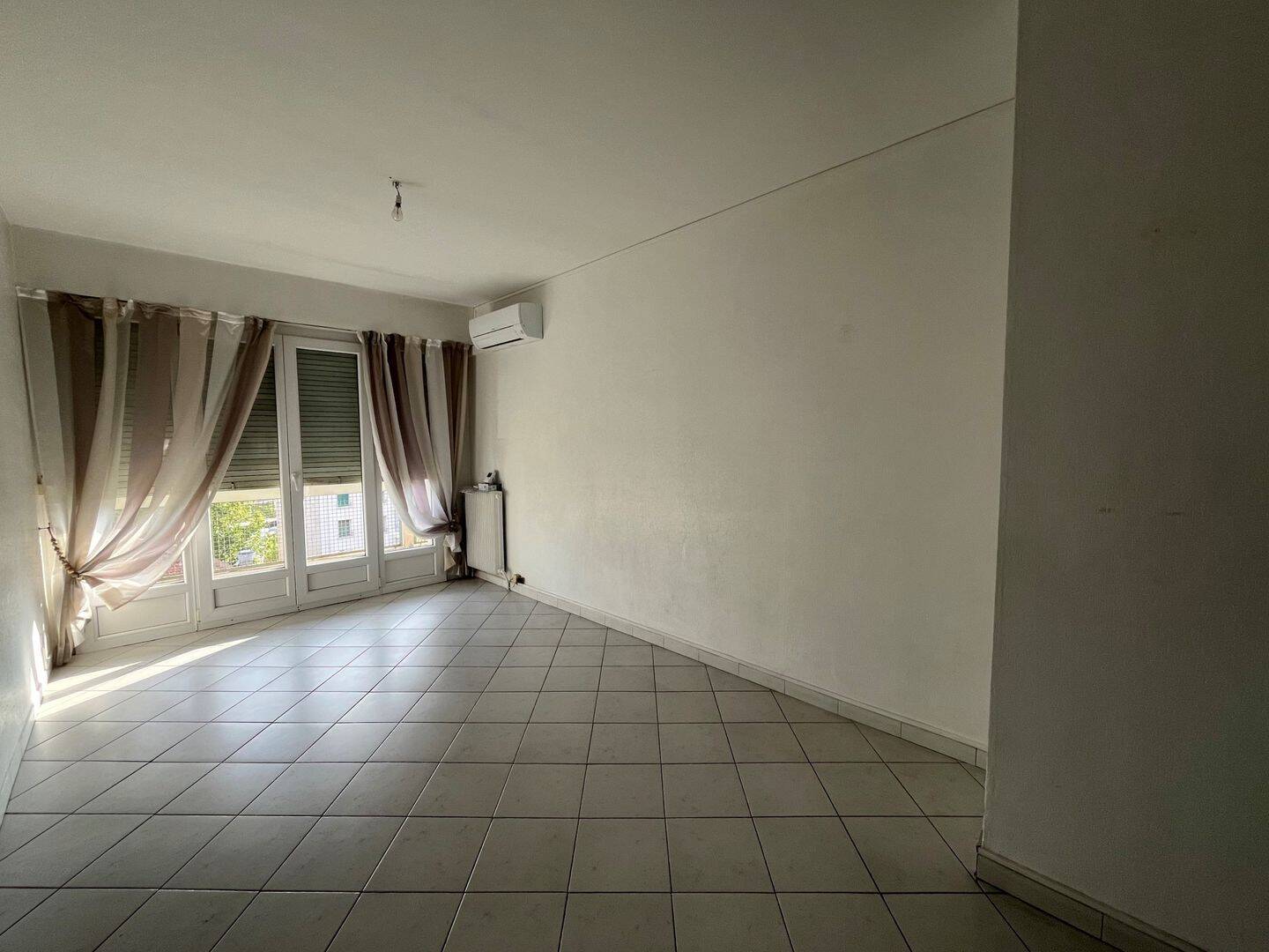 Appartement 3 pièces 82 m² · à Aix-en-Provence · 82,1 m² · 1 390 €/mois