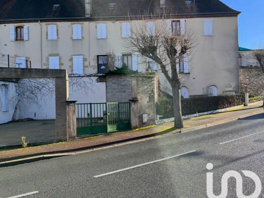 Immeuble à vendre 230 000 € 300 m² Périphérique Bourbon-Lancy 71140