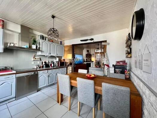 Maison de ville à vendre 102 000 € 4 pièces 3 chambres 75 m² Angerville 91670