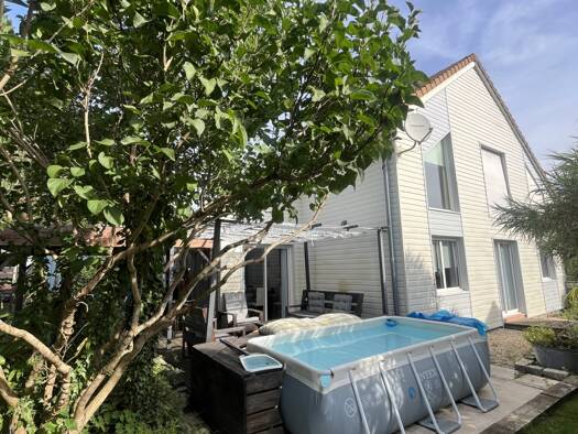 Maison à vendre 315 000 € 6 pièces 4 chambres 176 m² Villemaréchal 77710