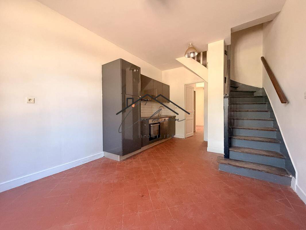 Maison 3 pièces 57 m² · à Saint-Denis · 57 m² · 290 000 €