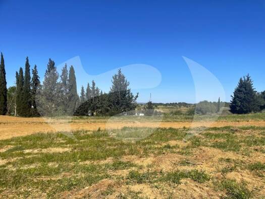 Terrain constructible viabilisé à vendre 114 000 € 466 m² de terrain Moussan 11120