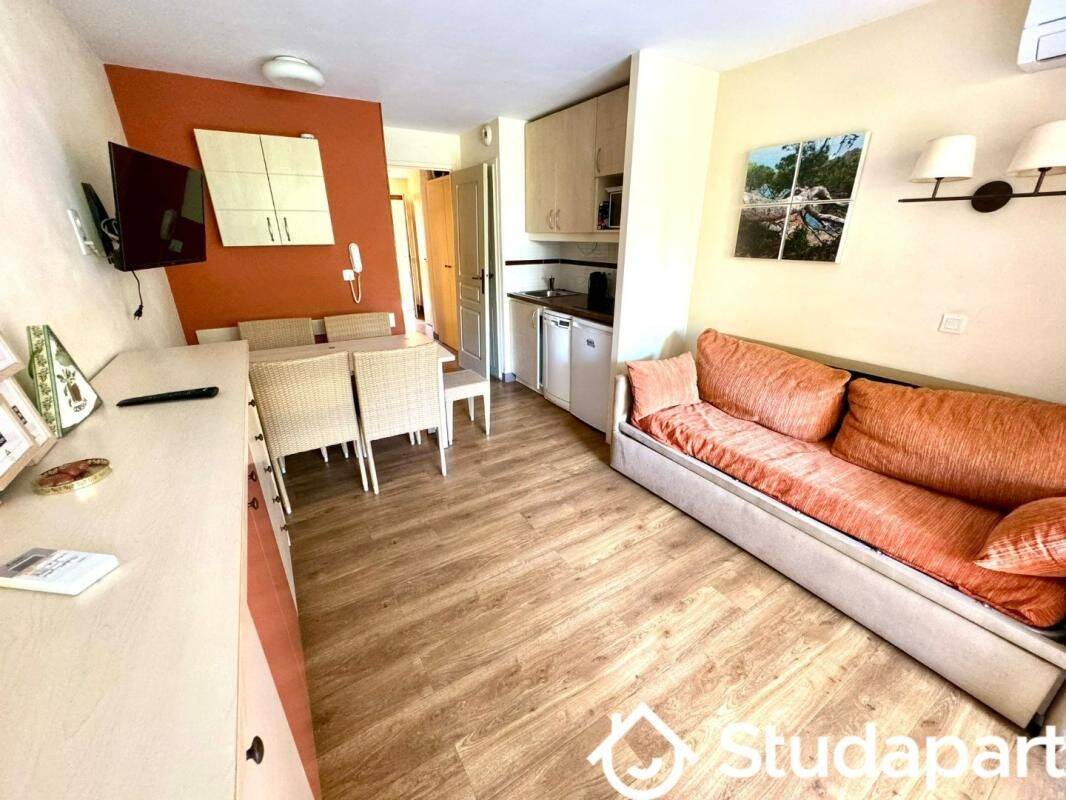 Appartement 2 pièces 32 m² · à Cannes · 32 m² · 870 €/mois