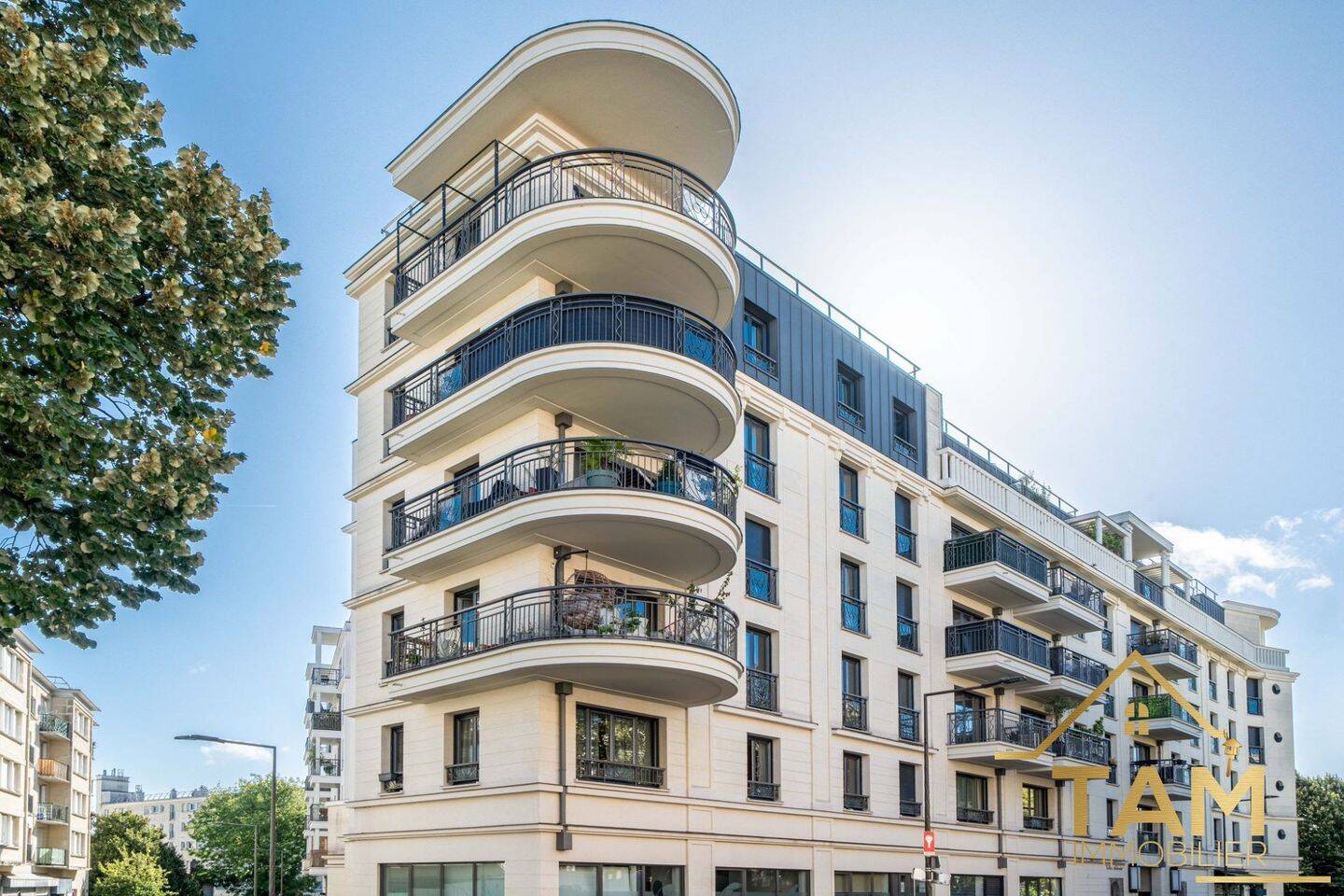Appartement 4 pièces 85 m² · à Suresnes · 85,2 m² · 618 450 €