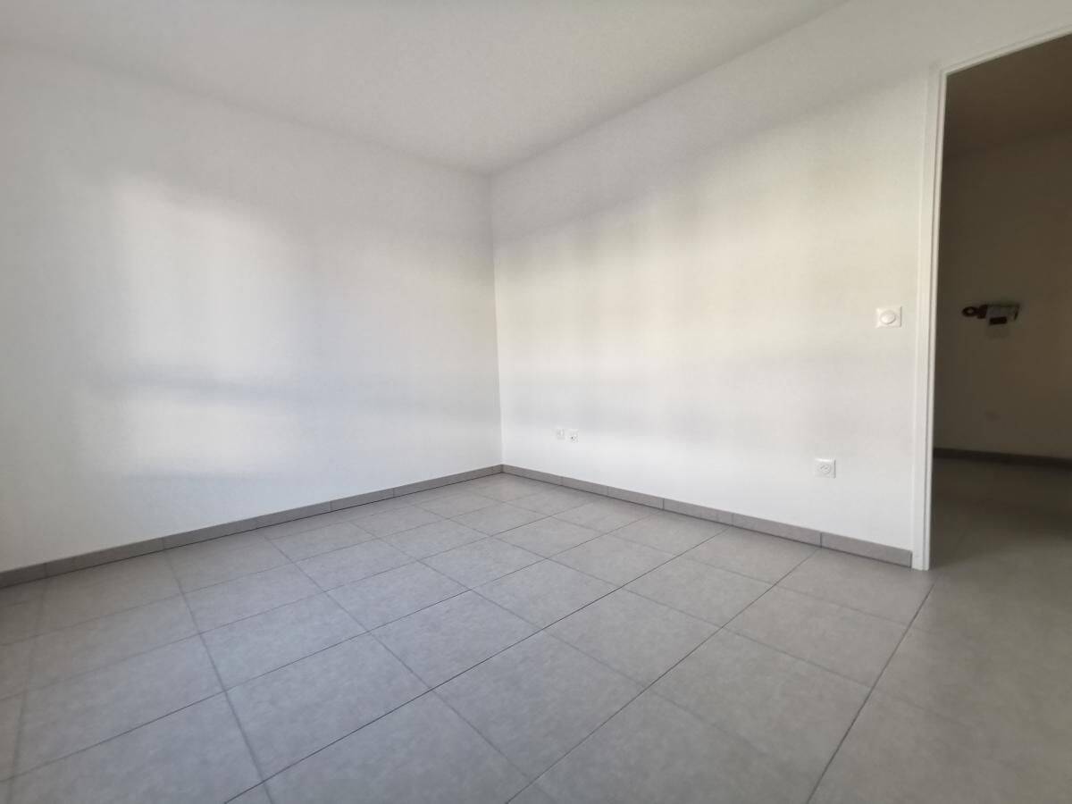 Appartement 3 pièces 63 m² · à Bron · 63 m² · 822 €/mois