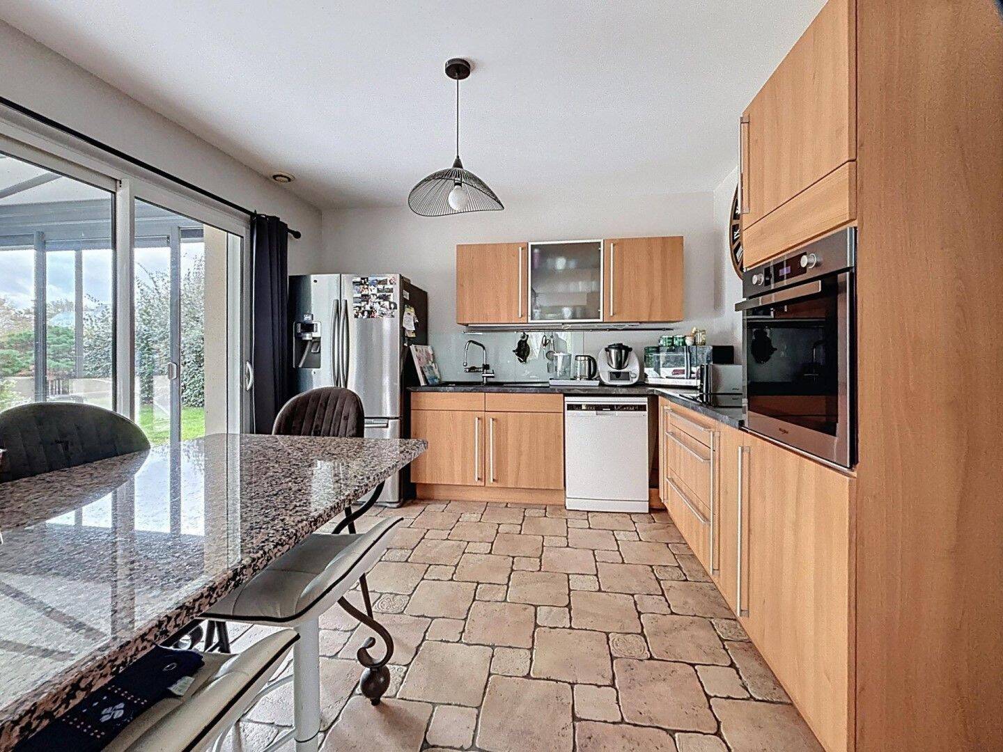 Maison 7 pièces 160 m² · à Saint-Cyr-sur-Loire · 160 m² · 628 000 €