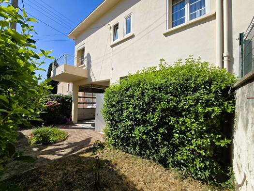 Maison à vendre 294 000 € 5 pièces 4 chambres 128 m² 199 m² de terrain Beaucaire Nîmes 30000