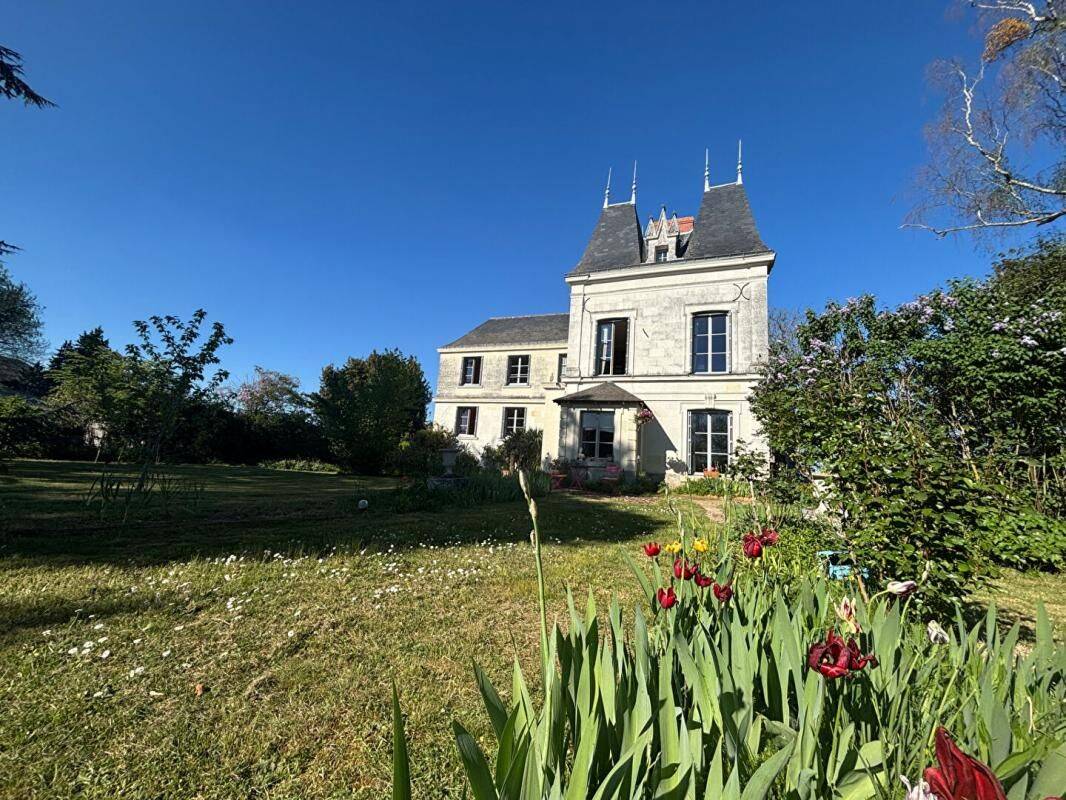 Maison 8 pièces 190 m² · à Gennes-Val-de-Loire · 190 m² · 498 000 €