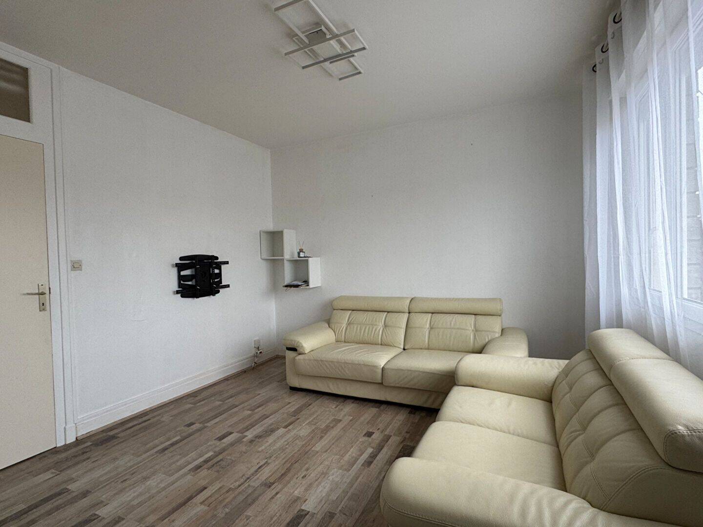 Appartement 3 pièces 54 m² · à Royan · 54 m² · 790 €