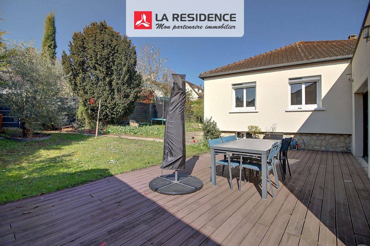 Maison 6 pièces 103 m² · à Aigremont · 103 m² · 625 000 €