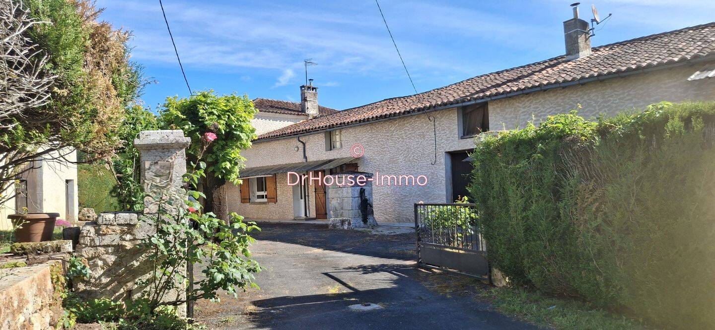 Maison 8 pièces 160 m² · à Villars · 160 m² · 119 800 €