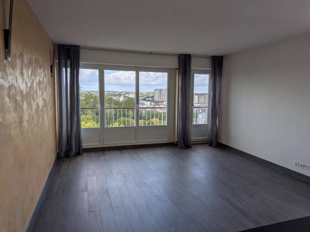 Appartement 4 pièces 90 m² · à Angers · 90 m² · 1 150 €/mois