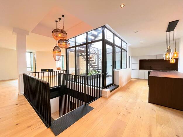 Appartement à vendre 340 000 € 4 pièces 3 chambres 210,7 m² 2 étages Laubadère Tarbes 65000