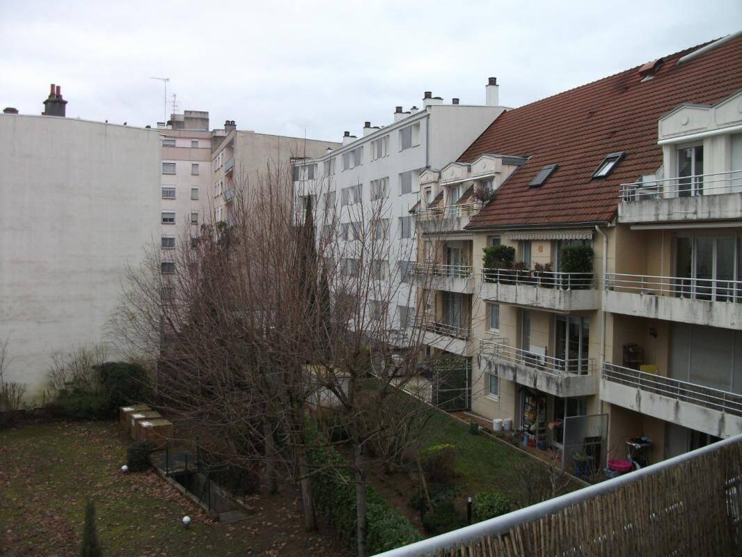 Appartement 4 pièces 81 m² · à Dijon · 81 m² · 835 €