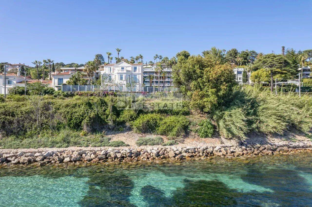 Maison 5 pièces · à Cannes · 2 870 000 €