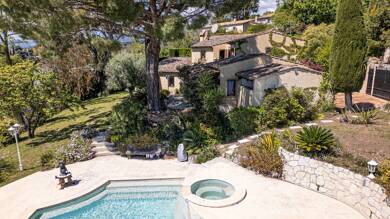 Hôtel particulier à vendre 1 445 000 € 7 pièces 5 chambres 288 m² 288 m² de terrain Sainte Anne Vence 06140