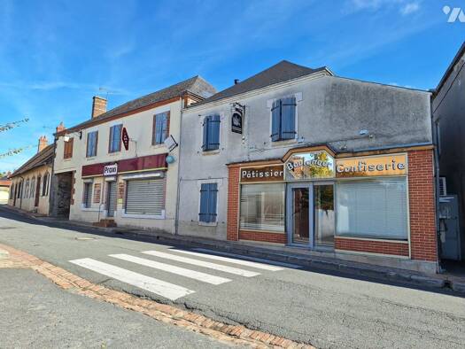 Maison à vendre 115 000 € 12 pièces 4 chambres 266 m² 963 m² de terrain Blancafort 18410