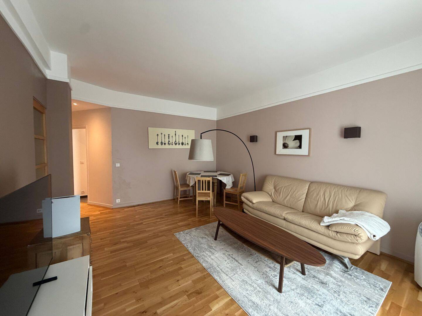 Appartement 3 pièces 62 m² · à Paris 16ème Arrondissement · 62 m² · 2 900 €/mois