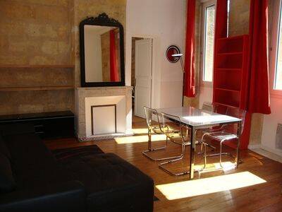 Appartement 3 pièces 64 m² · à Bordeaux · 64 m² · 1 010 €