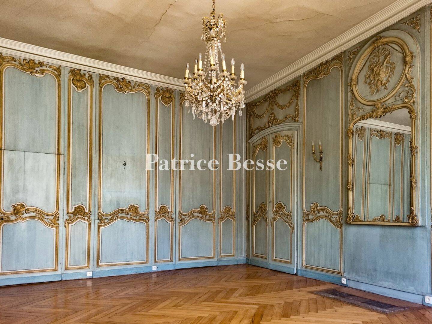 Maison 9 pièces 305 m² · à Rouen · 305 m² · 840 000 €