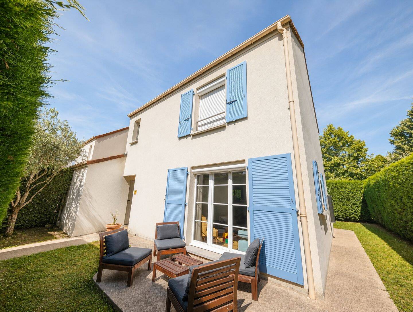 Maison 5 pièces 106 m² · à Lieusaint · 106,4 m² · 354 900 €