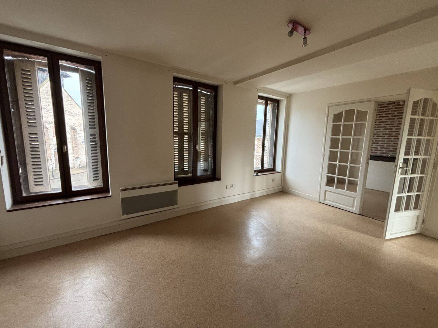 Appartement 3 pièces 50 m² · à Ligny le Ribault · 49,5 m² · 540 €