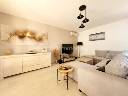 Maison à vendre 790 000 € 9 pièces 7 chambres 190 m² 1 840 m² de terrain Aubais 30250