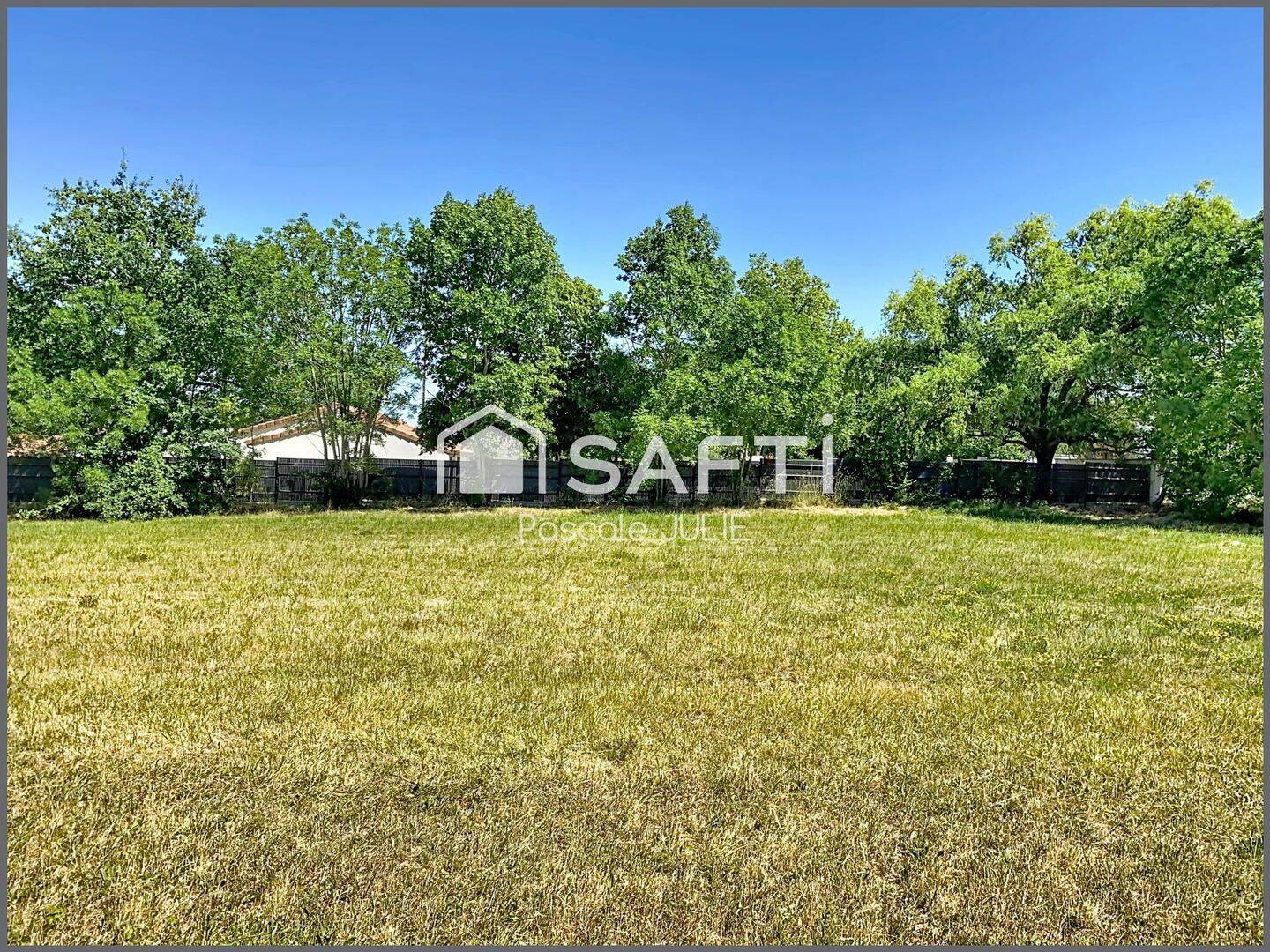 Terrain de 781 m² à Vallesvilles - photo 2