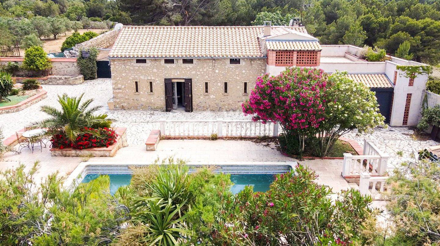 Maison 4 pièces 230 m² · à Leucate · 230 m² · 1 550 000 €