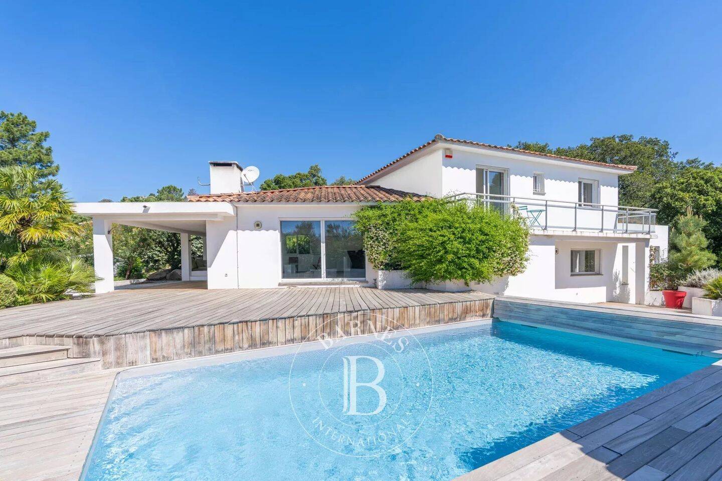Maison 6 pièces 220 m² · à Lecci · 220 m² · 1 250 000 €