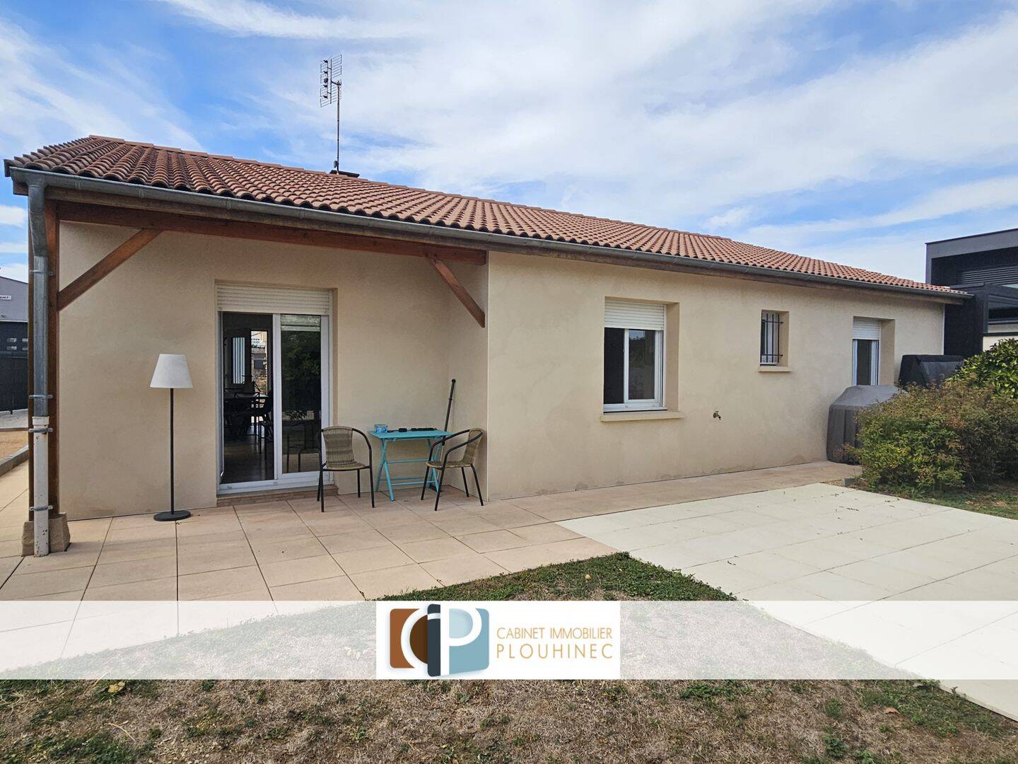 Maison 4 pièces 105 m² · à Mâcon · 104,7 m² · 300 000 €