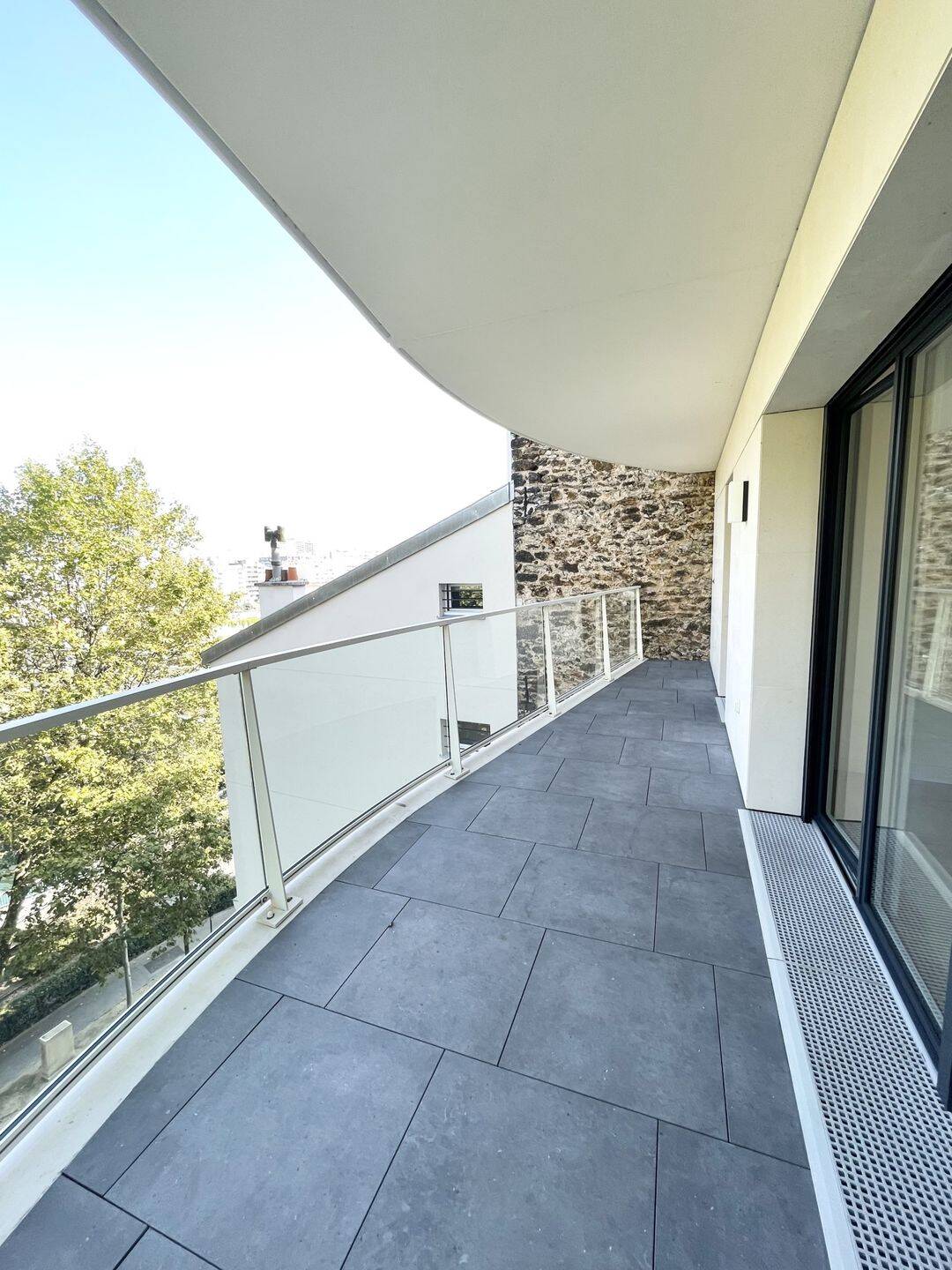 Appartement 3 pièces 68 m² · à Neuilly-sur-Seine · 67,9 m² · 2 492 €/mois