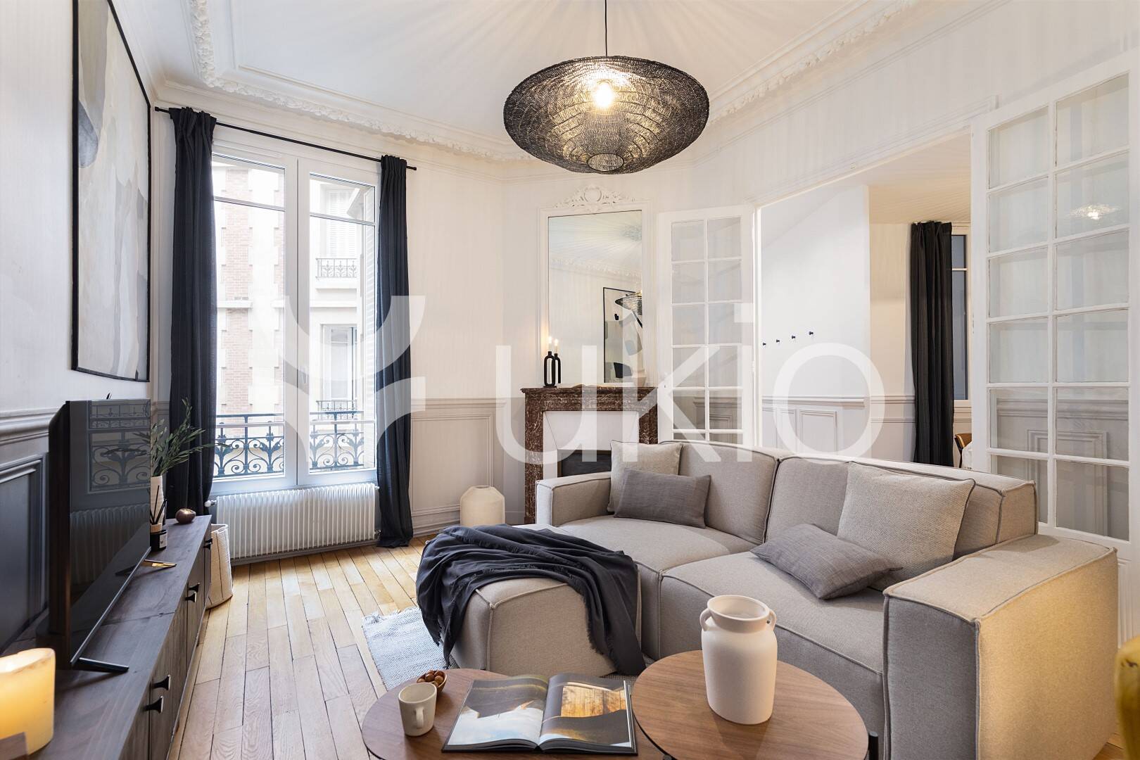 Appartement 3 pièces 100 m² · à Paris 17ème Arrondissement · 100 m² · 6 035 €