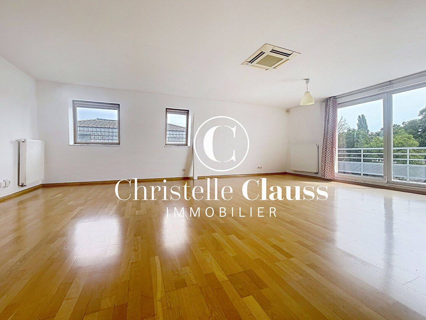 Appartement 3 pièces 98 m² · à Eckbolsheim · 98 m² · 1 099 €