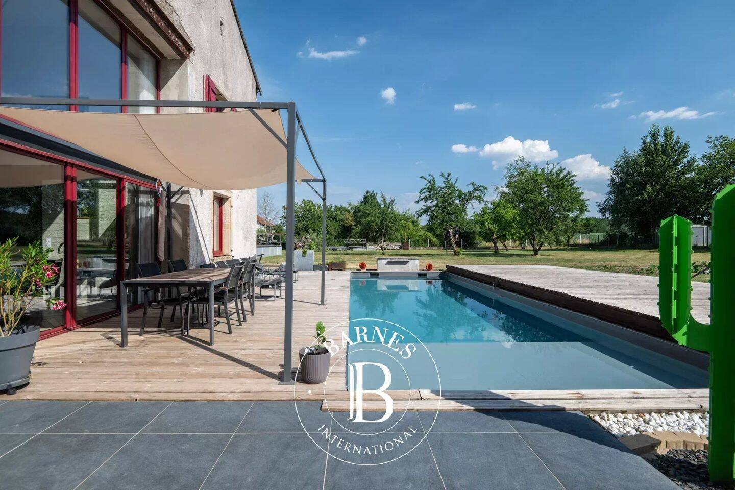 Maison 12 pièces 300 m² · à Vaudéville · 300 m² · 650 000 €