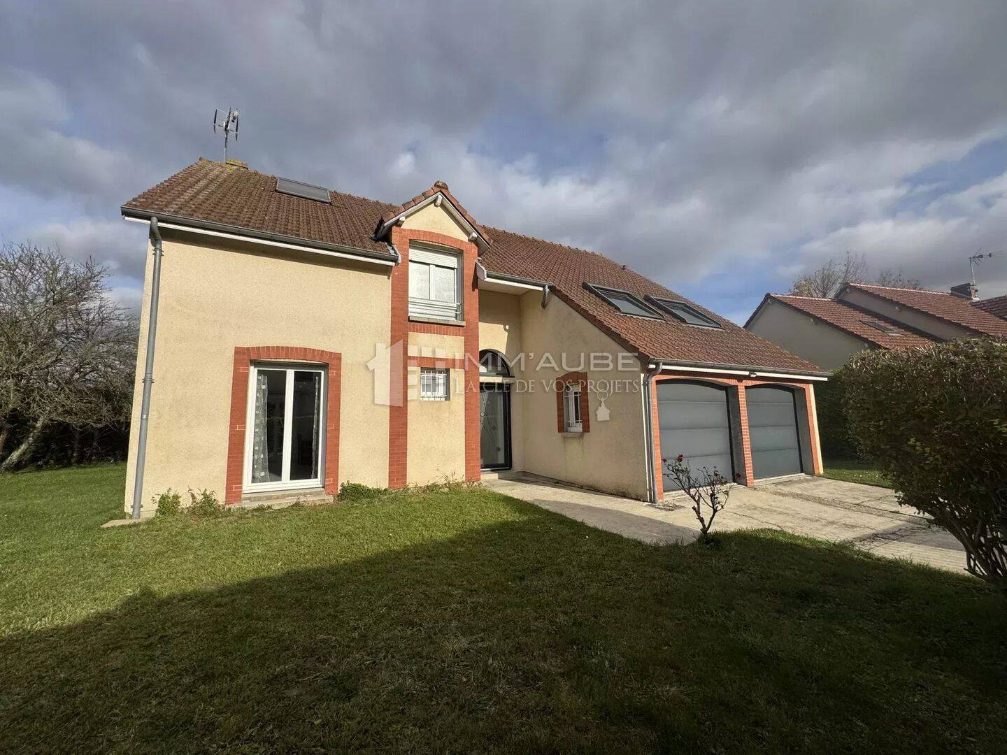 Maison 8 pièces 168 m² · à Nogent-sur-Seine · 168 m² · 259 000 €