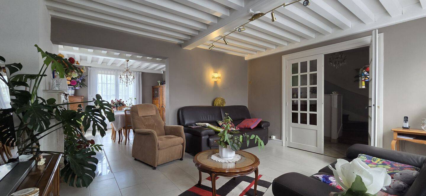 Maison 6 pièces 119 m² · à Dijon · 119 m² · 450 000 €
