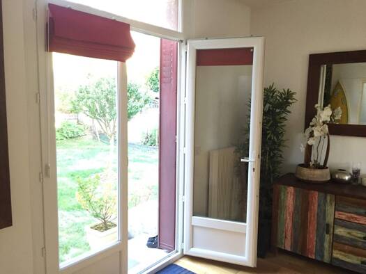 Appartement à louer 1 980 € 3 pièces 2 chambres 72 m² RDC/1 Les Blagis Bourg-la-Reine 92340