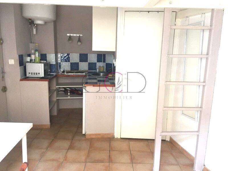 Appartement 1 pièce 13 m² · à Aix-en-Provence · 13,1 m² · 505 €
