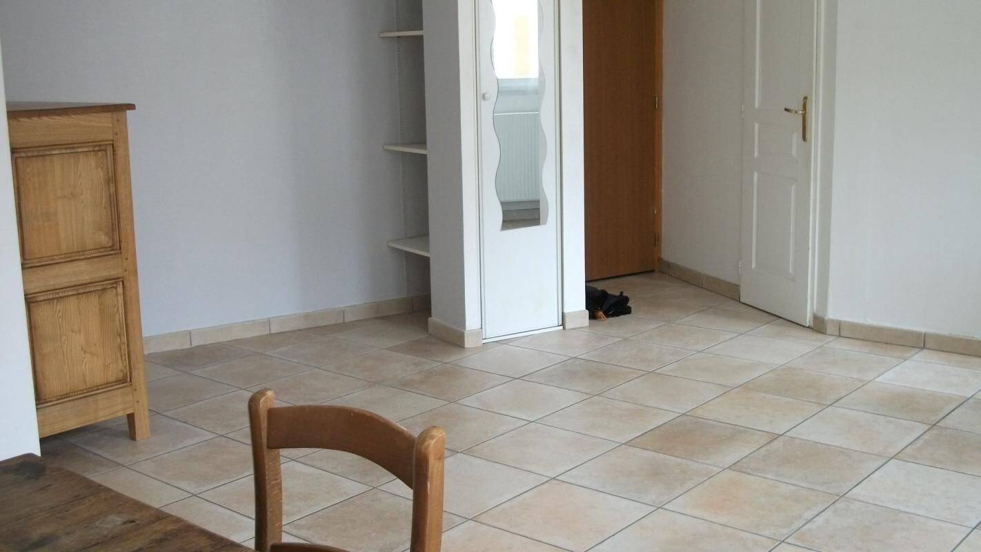 Appartement 2 pièces 40 m² · à Dijon · 40 m² · 690 €/mois