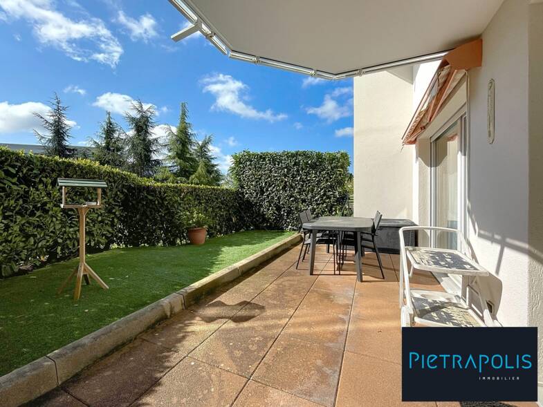 Appartement à vendre 220 000 € 3 pièces 2 chambres 65 m² RDC/3 Charles de Gaulle Dijon 21000