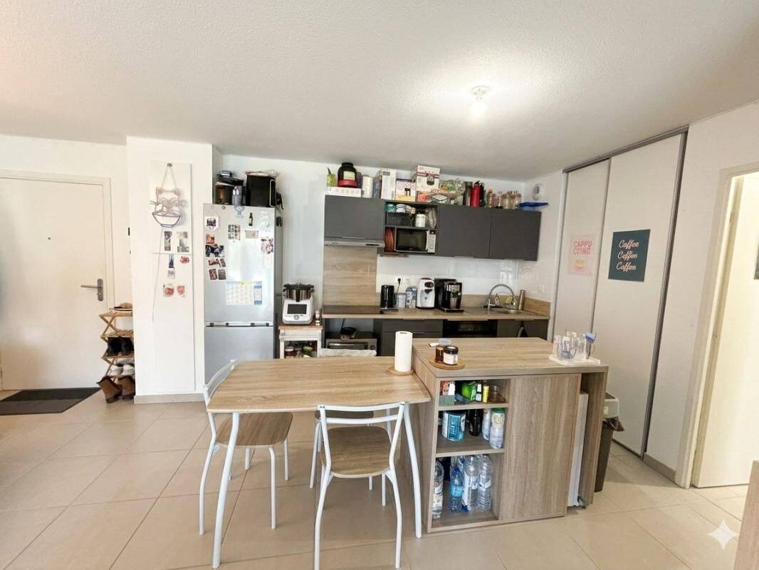 Appartement 3 pièces 60 m² · à Garons · 59,6 m² · 220 000 €