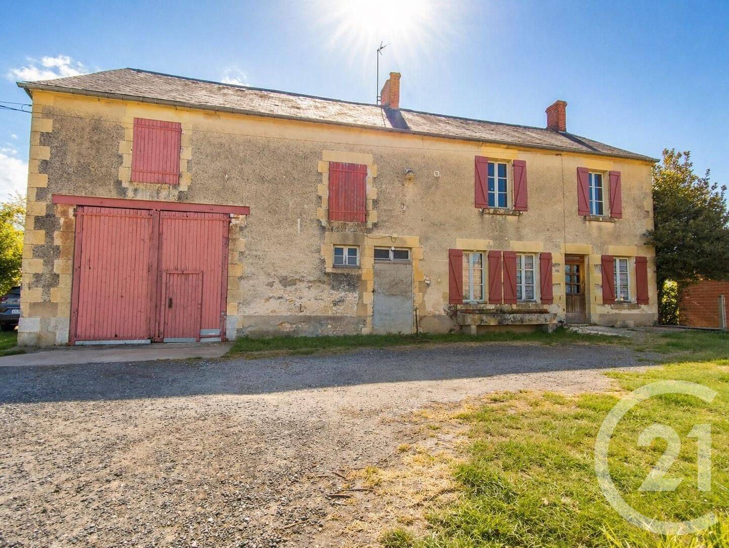 Maison 8 pièces 160 m² · à Cosne-Cours-sur-Loire · 160 m² · 130 000 €