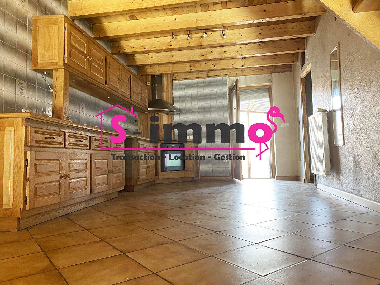 Appartement 3 pièces 84 m² · à Luxeuil-les-Bains · 84 m² · 470 €