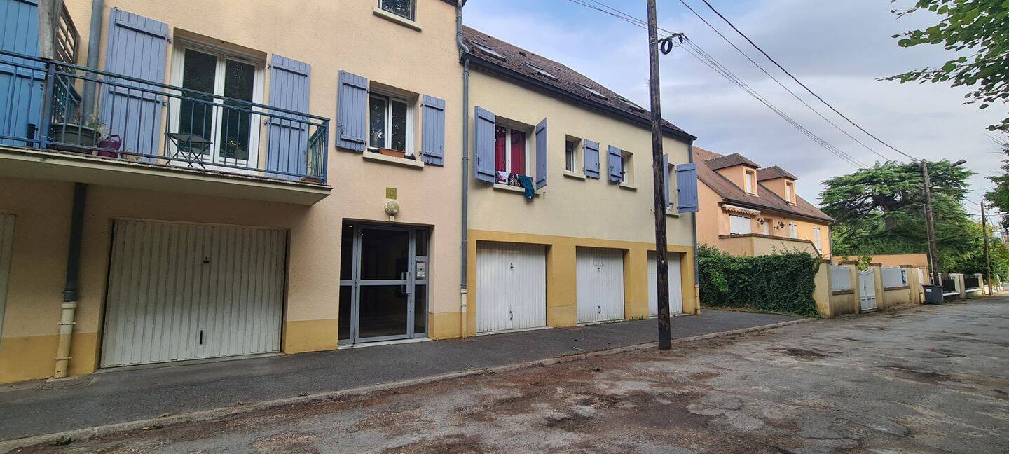 Appartement 1 pièce 31 m² · à Nemours · 30,6 m² · 93 000 €