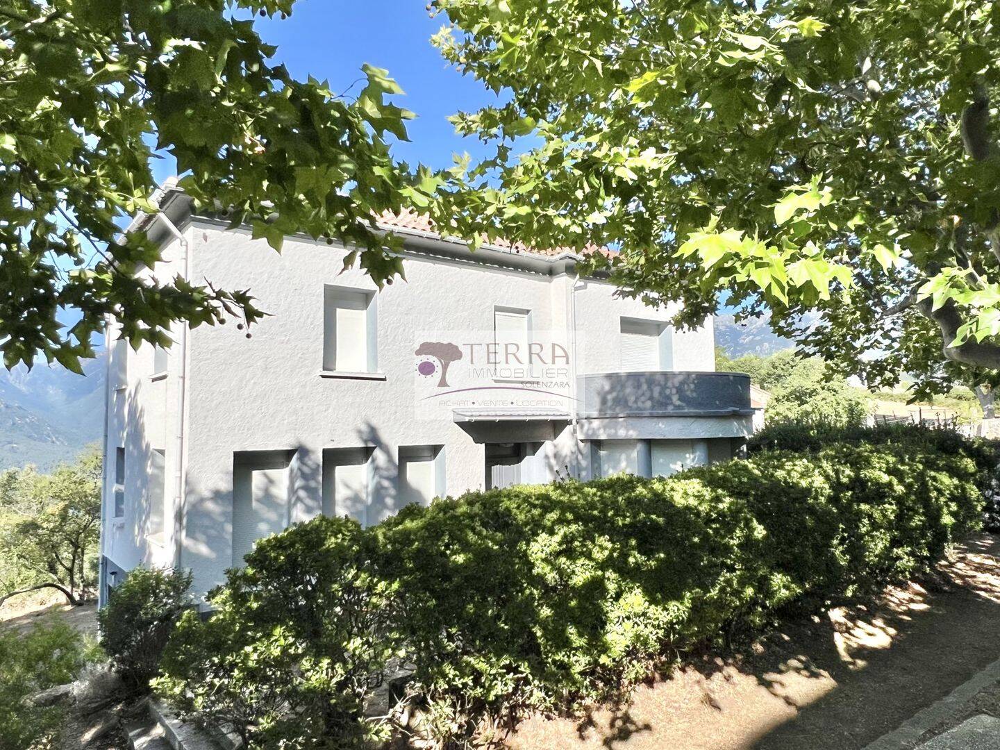 Maison 6 pièces 191 m² · à Prunelli Di Fiumorbo · 191 m² · 499 200 €
