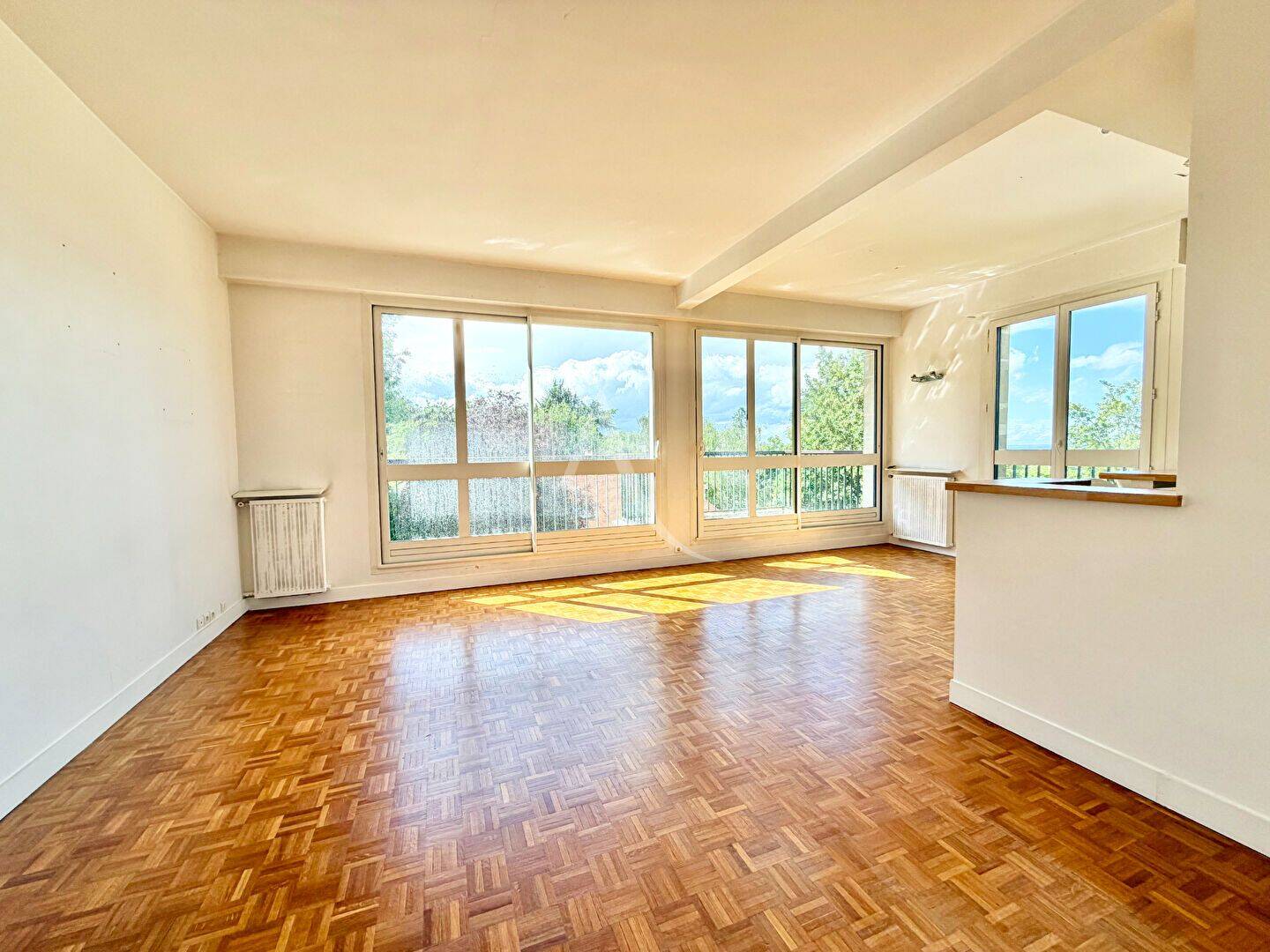 Appartement 5 pièces 110 m² · à Garches · 110 m² · 2 750 €